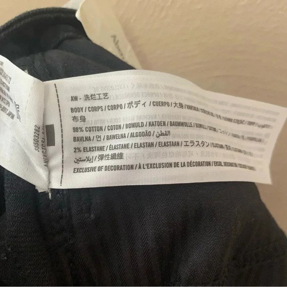 Abercrombie & Fitch The Skinny High Rise Jeans in Black Size 26 Size 2 NWT New - Picture 13 of 13